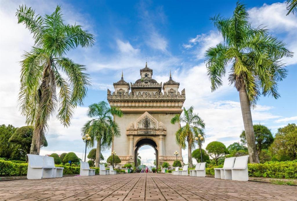 Angkham Hotel Vientiane Exterior foto