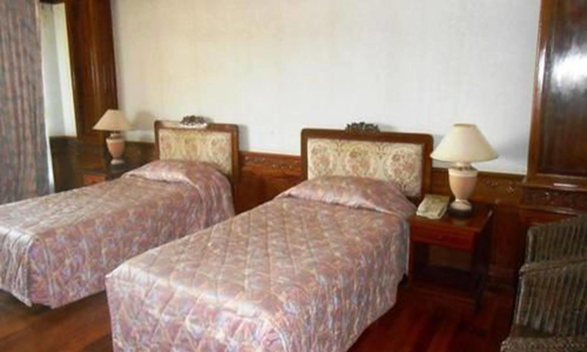 Angkham Hotel Vientiane Exterior foto